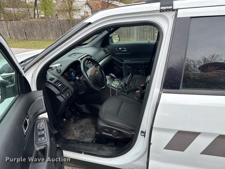 image for item DO0543 2019 Ford Explorer Police Interceptor SUV