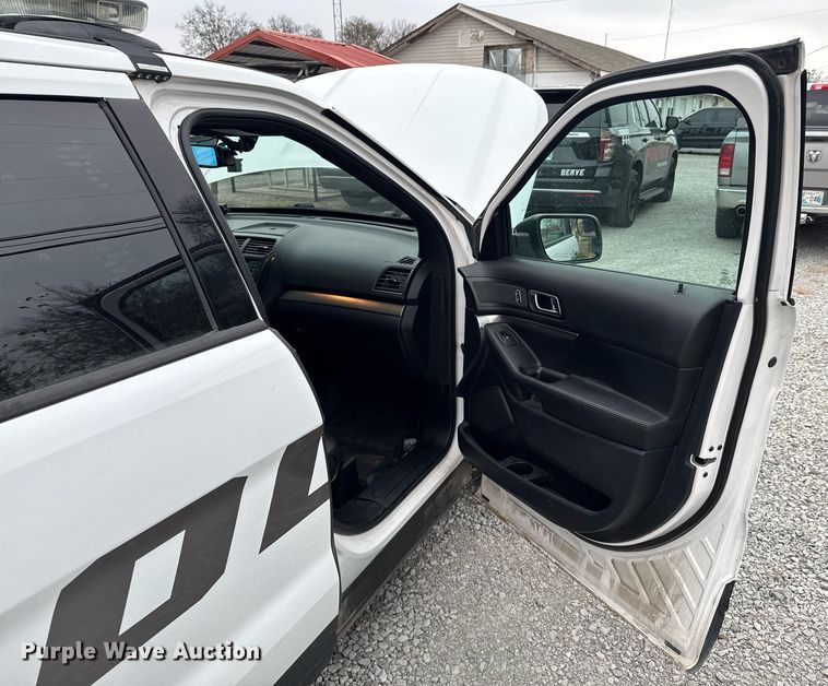 image for item DO0543 2019 Ford Explorer Police Interceptor SUV