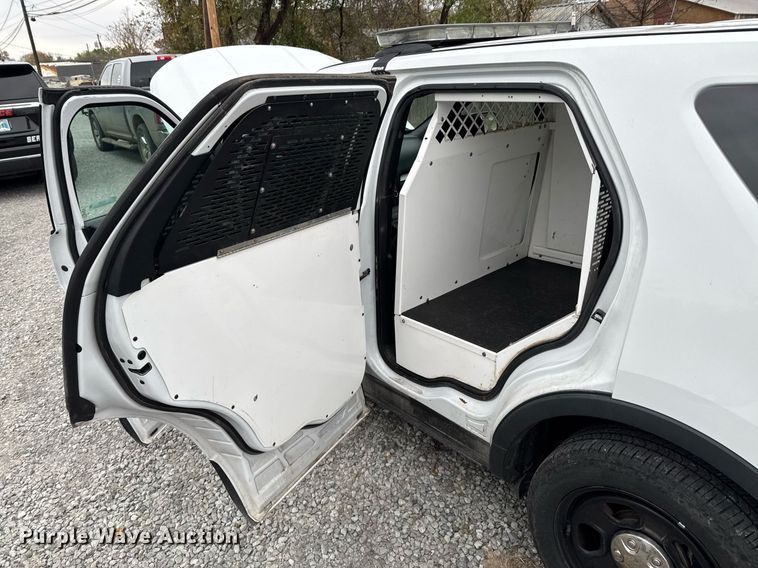 image for item DO0543 2019 Ford Explorer Police Interceptor SUV