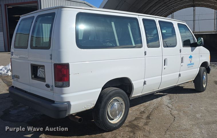 image for item DO7730 2006 Ford E350 Super Duty XL van