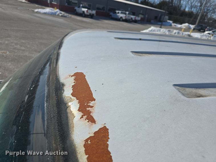 image for item DO7730 2006 Ford E350 Super Duty XL van