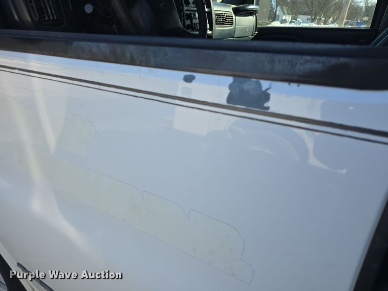 image for item DO7732 1999 Chevrolet Express 1500 van