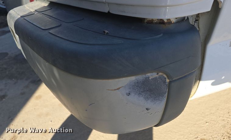 image for item DO7732 1999 Chevrolet Express 1500 van