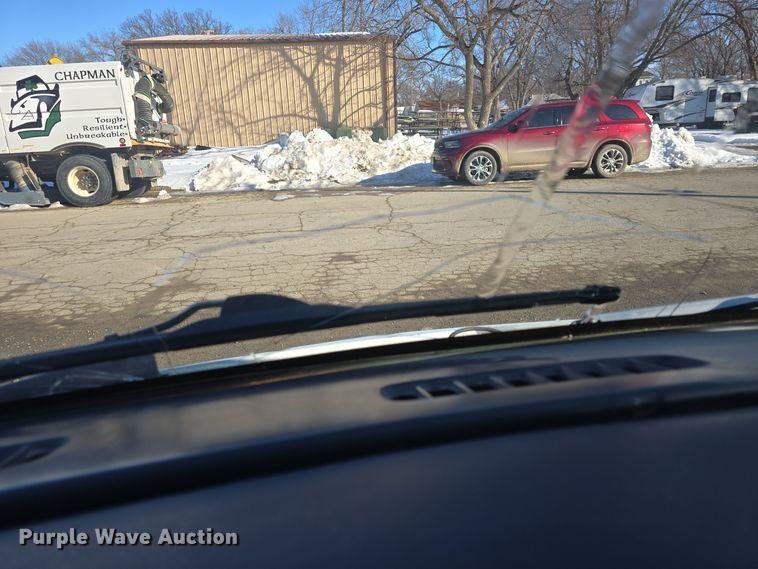 image for item DO7732 1999 Chevrolet Express 1500 van