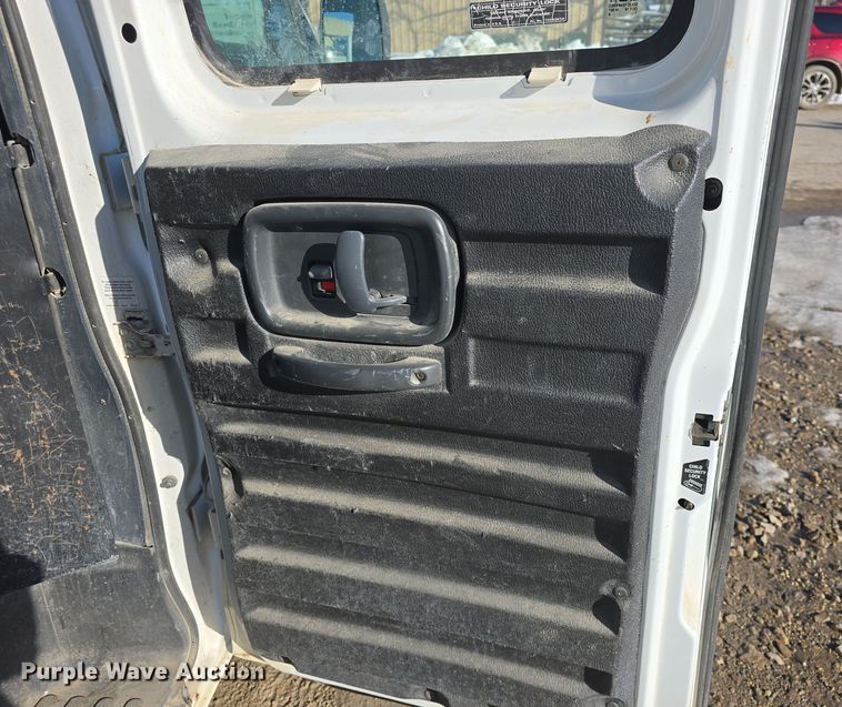 image for item DO7732 1999 Chevrolet Express 1500 van