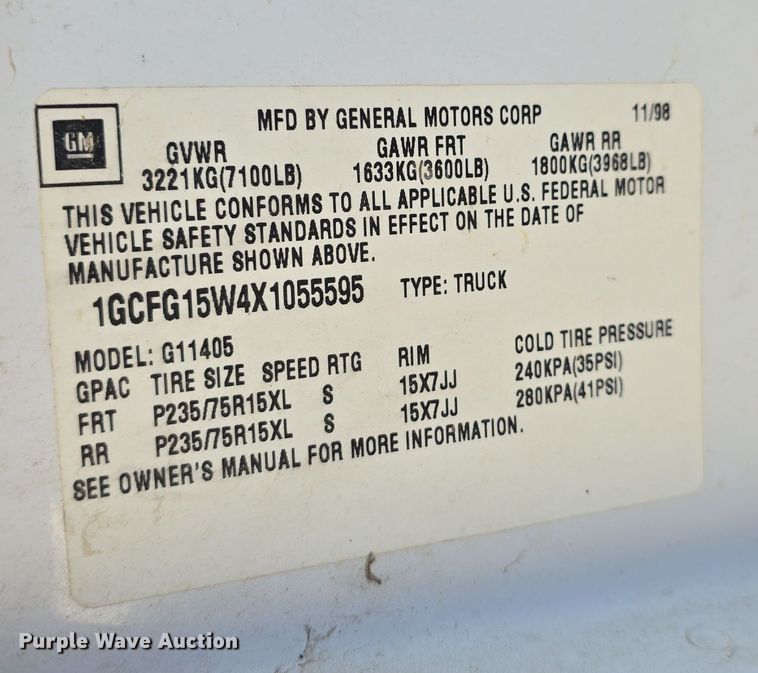 image for item DO7732 1999 Chevrolet Express 1500 van