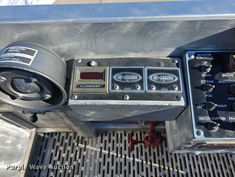 image for item DO7736 2000 Emergency One quint fire truck