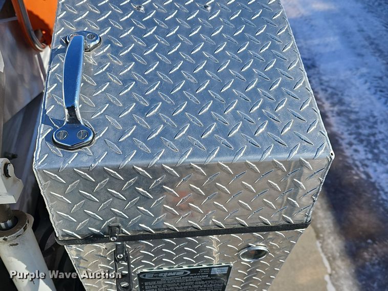 image for item DO7736 2000 Emergency One quint fire truck