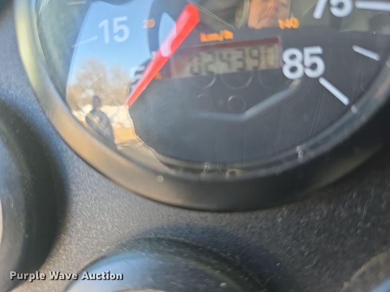 image for item DO7736 2000 Emergency One quint fire truck