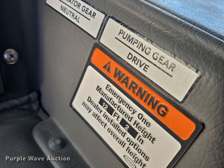 image for item DO7736 2000 Emergency One quint fire truck