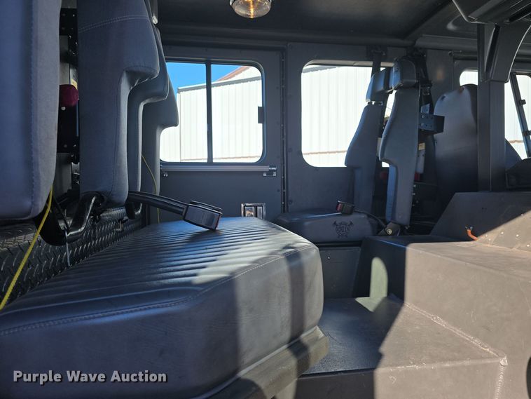 image for item DO7736 2000 Emergency One quint fire truck