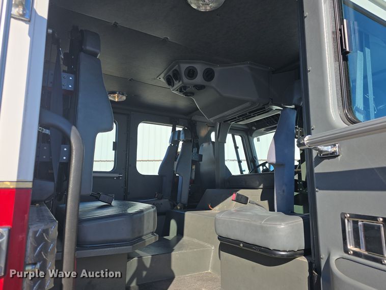 image for item DO7736 2000 Emergency One quint fire truck