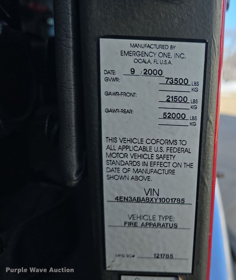 image for item DO7736 2000 Emergency One quint fire truck