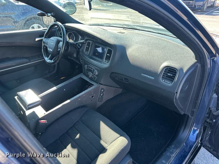 image for item DQ6585 2019 Dodge Charger Police 