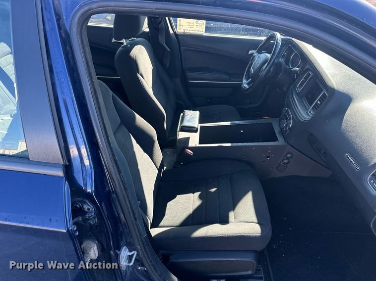 image for item DQ6585 2019 Dodge Charger Police 