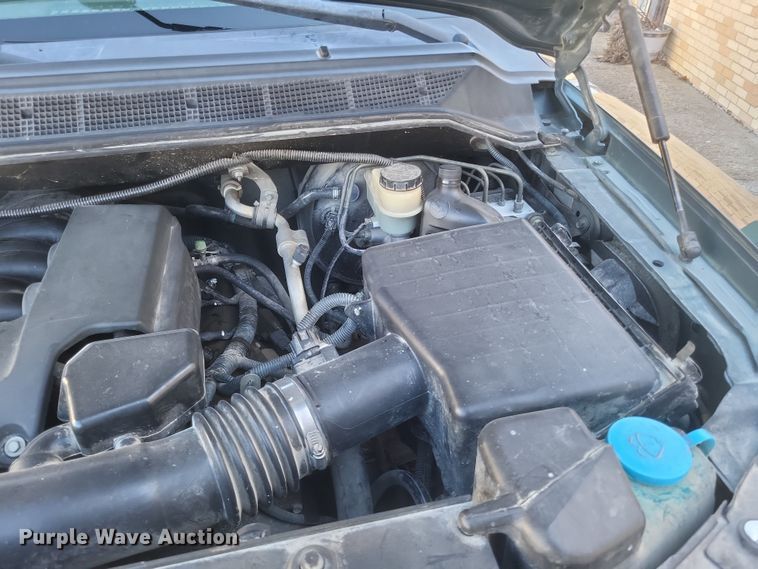 image for item DS5213 2004 Nissan Titan pickup truck