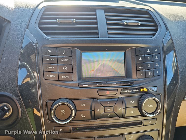 image for item DV0191 2017 Ford Explorer SUV