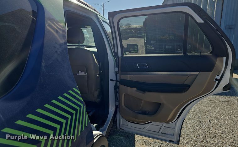 image for item DV0191 2017 Ford Explorer SUV