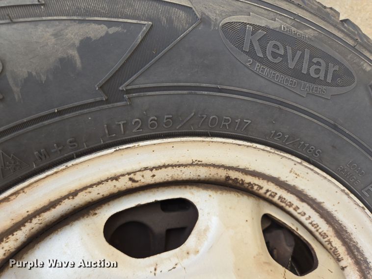 image for item DV1250 2012 Ford F150 SuperCrew pickup truck