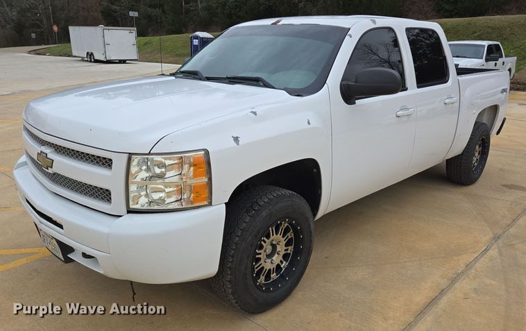 image for item DV1251 2010 Chevrolet Silverado 1500 Crew Cab pickup truck