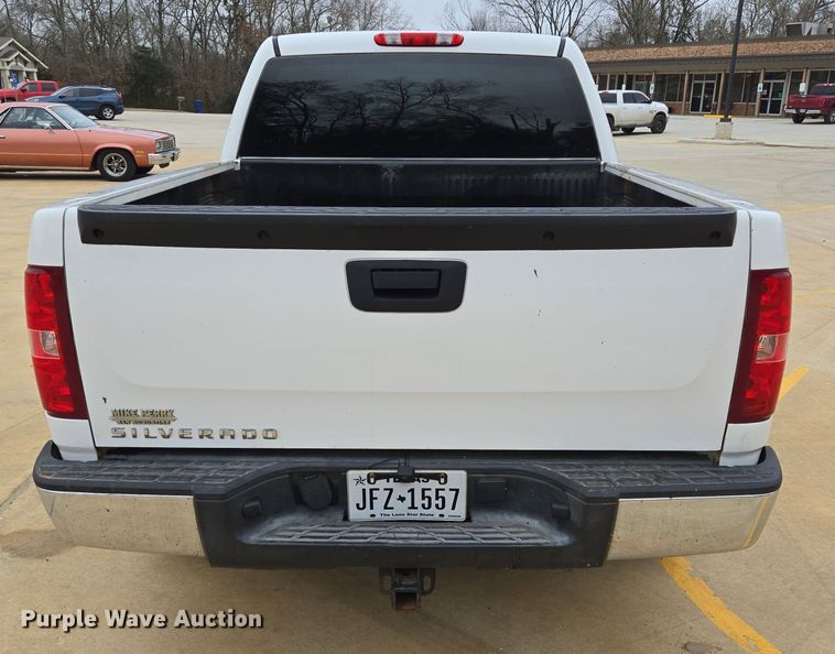 image for item DV1251 2010 Chevrolet Silverado 1500 Crew Cab pickup truck