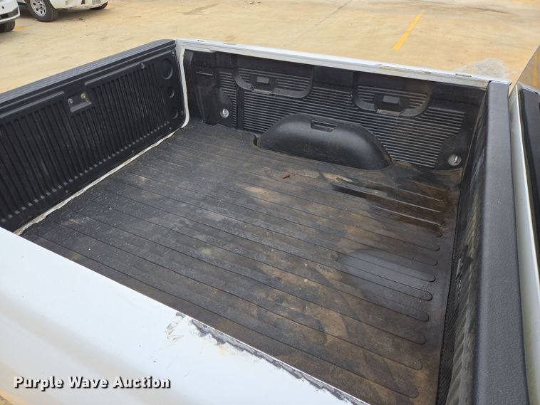 image for item DV1251 2010 Chevrolet Silverado 1500 Crew Cab pickup truck