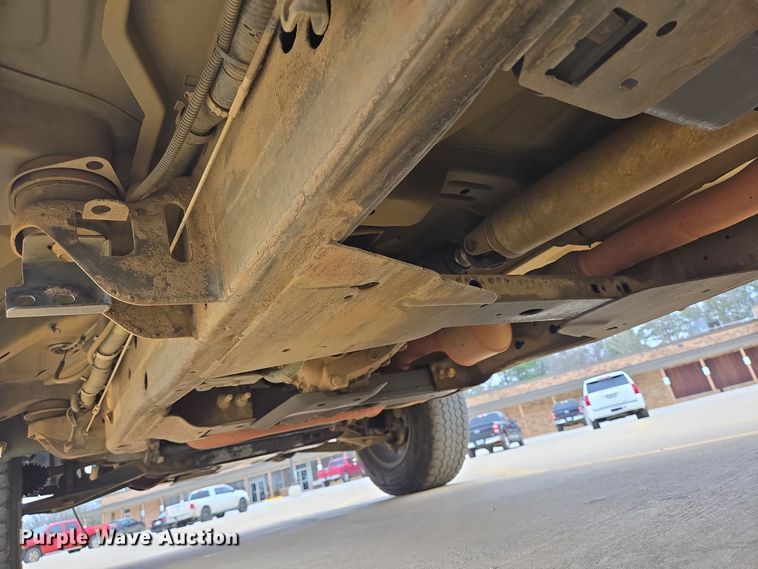 image for item DV1251 2010 Chevrolet Silverado 1500 Crew Cab pickup truck