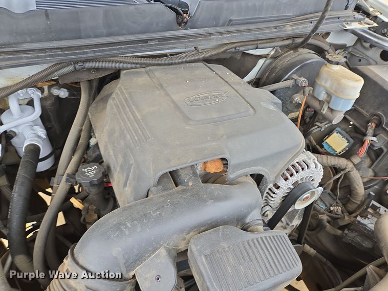 image for item DV1251 2010 Chevrolet Silverado 1500 Crew Cab pickup truck