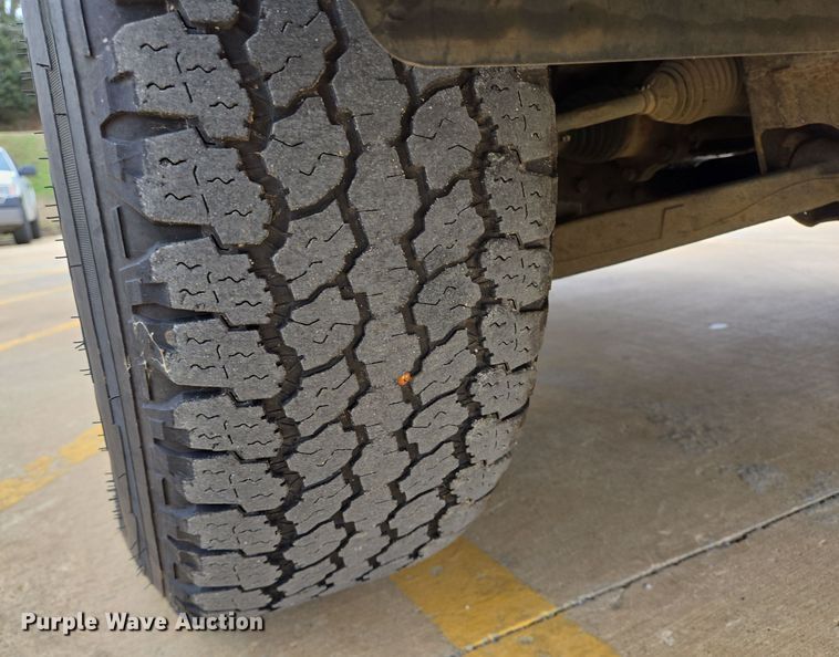 image for item DV1251 2010 Chevrolet Silverado 1500 Crew Cab pickup truck