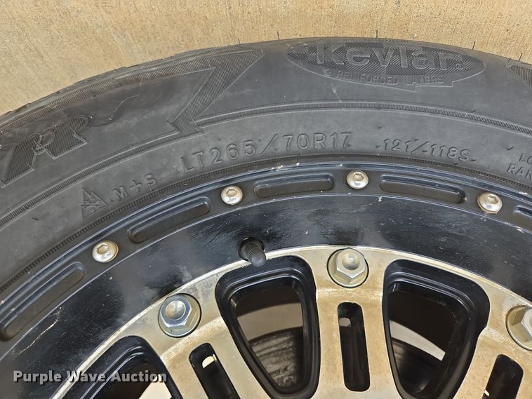 image for item DV1251 2010 Chevrolet Silverado 1500 Crew Cab pickup truck