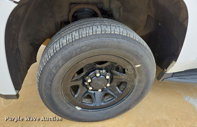 image for item DV1252 2017 Chevrolet Tahoe Police SUV