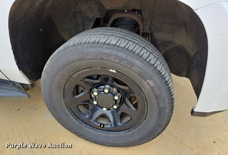 image for item DV1252 2017 Chevrolet Tahoe Police SUV