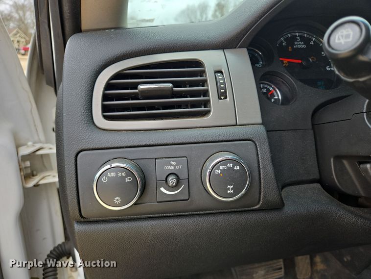 image for item DV1253 2014 Chevrolet Tahoe Police SUV