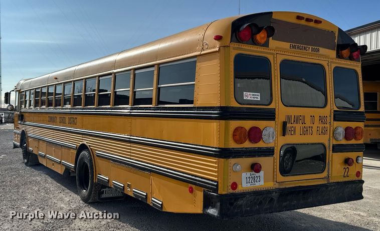 image for item DW2489 2000 Thomas MVP-EF school bus