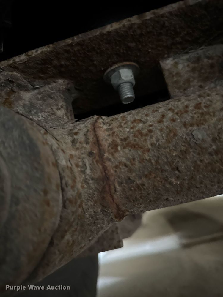 image for item DW2489 2000 Thomas MVP-EF school bus