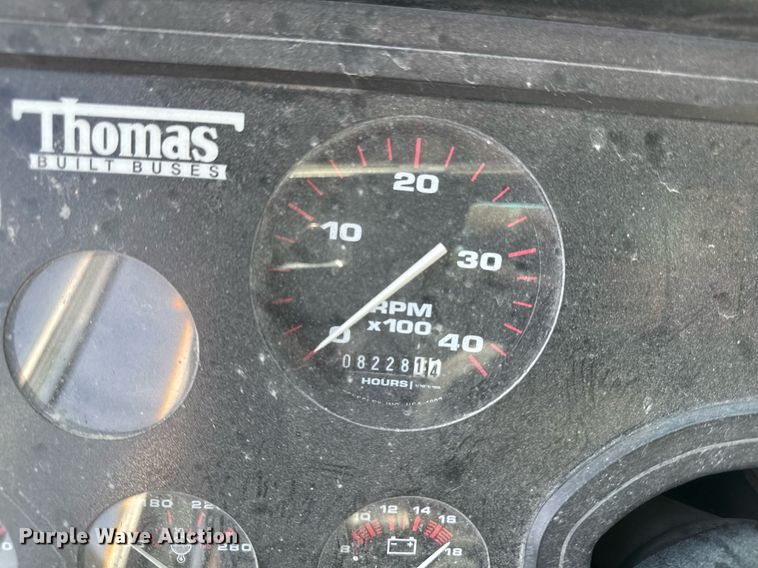 image for item DW2489 2000 Thomas MVP-EF school bus