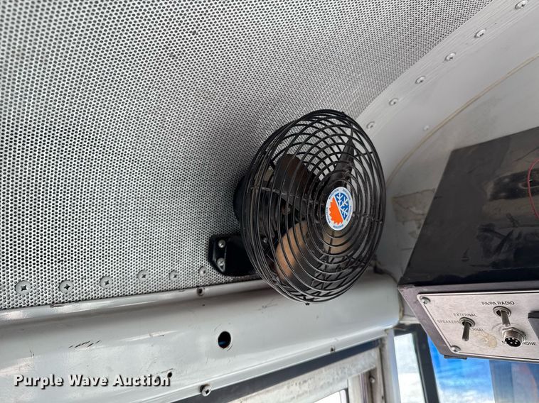 image for item DW2489 2000 Thomas MVP-EF school bus