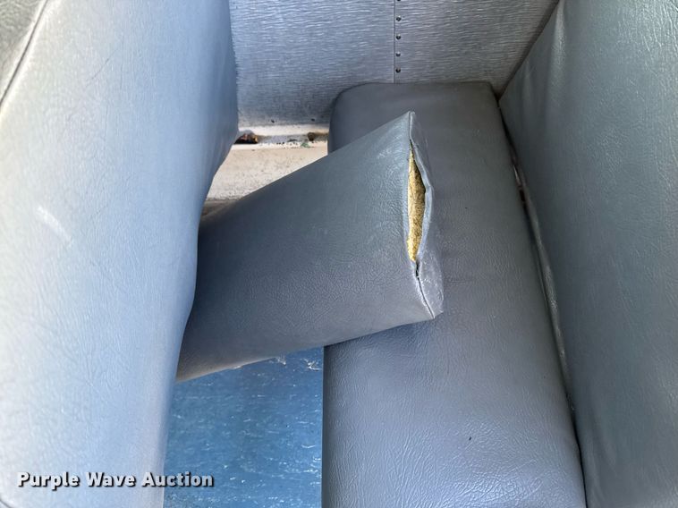 image for item DW2489 2000 Thomas MVP-EF school bus