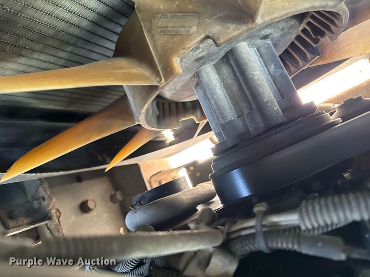 image for item DW2489 2000 Thomas MVP-EF school bus