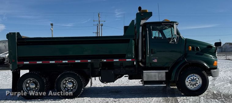 image for item DW2491 2007 Sterling LT9500 dump truck