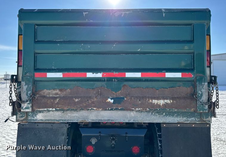 image for item DW2491 2007 Sterling LT9500 dump truck