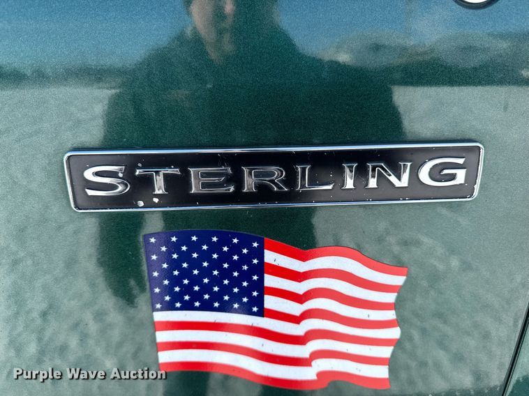 image for item DW2491 2007 Sterling LT9500 dump truck