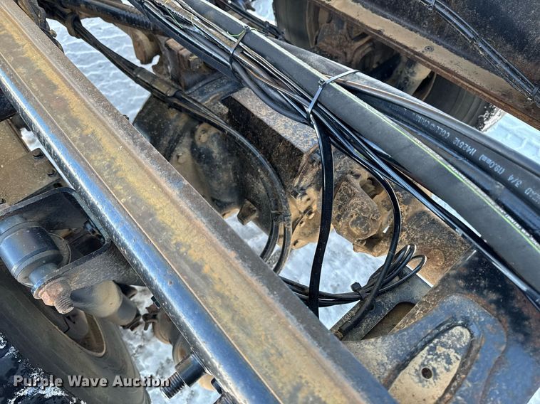 image for item DW2491 2007 Sterling LT9500 dump truck