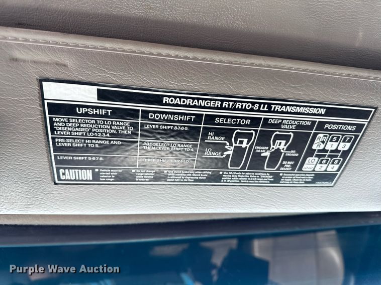 image for item DW2491 2007 Sterling LT9500 dump truck