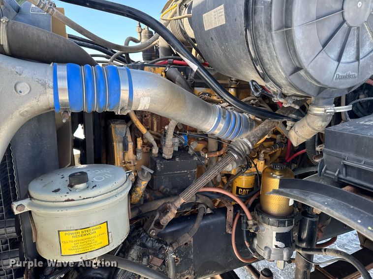 image for item DW2491 2007 Sterling LT9500 dump truck