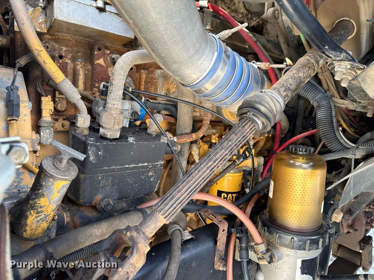 image for item DW2491 2007 Sterling LT9500 dump truck