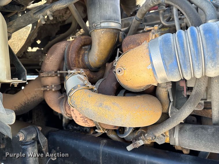 image for item DW2491 2007 Sterling LT9500 dump truck