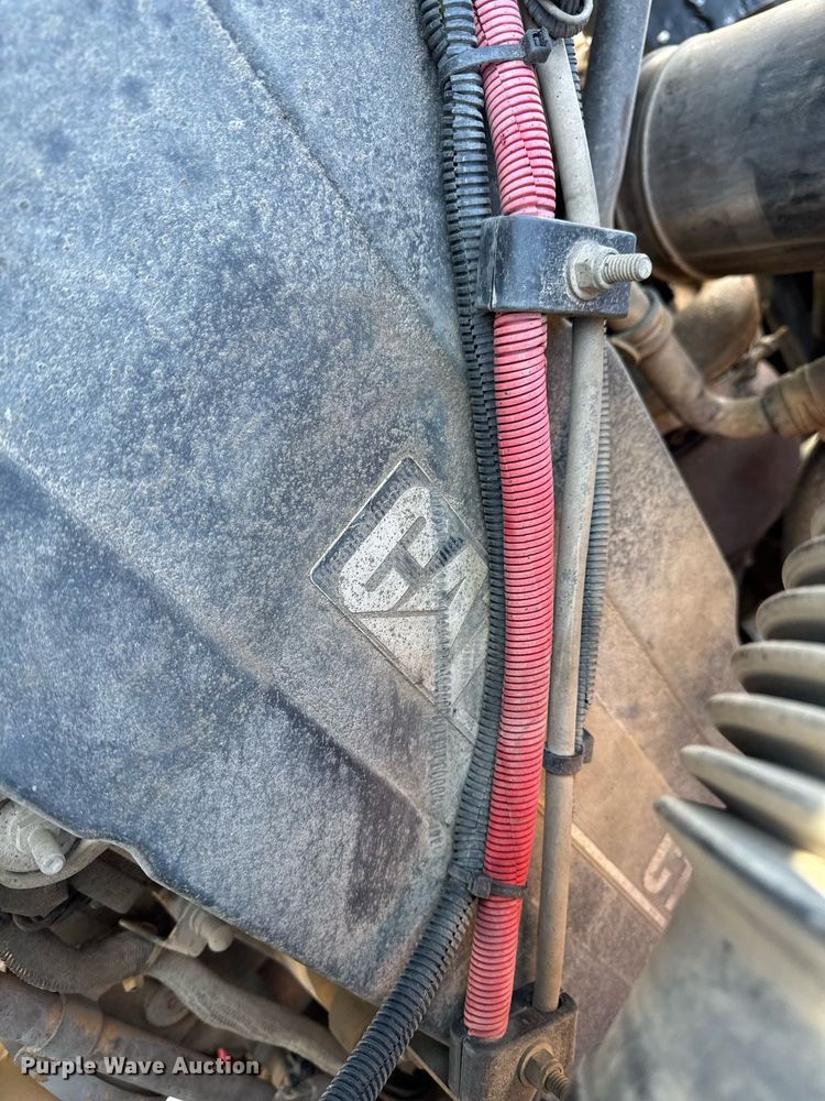 image for item DW2492 2007 Sterling LT9500 dump truck