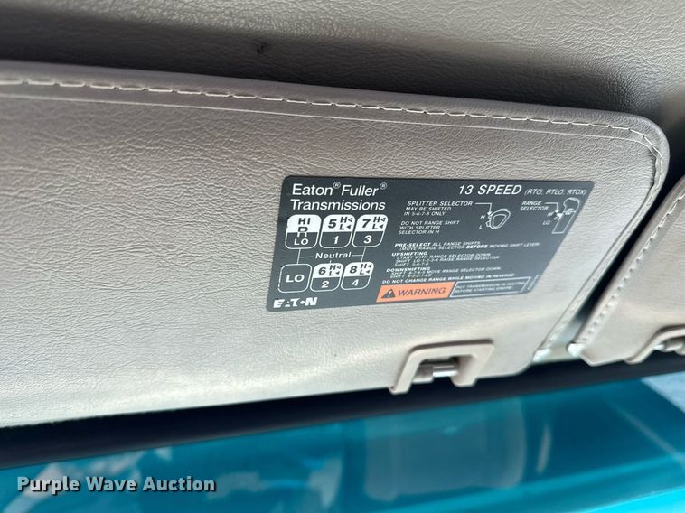 image for item DW2493 2002 Sterling LT9500 semi truck