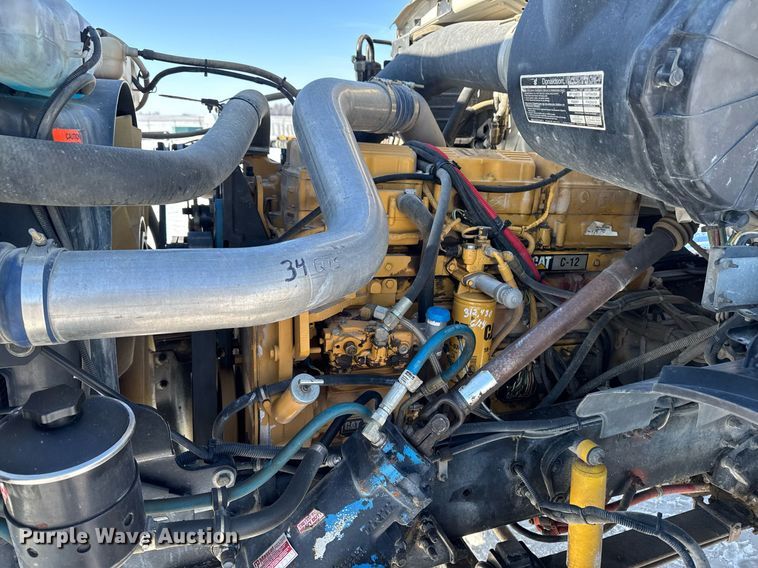 image for item DW2493 2002 Sterling LT9500 semi truck